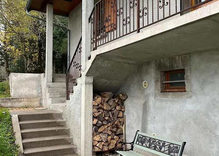 Holiday home 6 Personnes Chez Gaby Montgreleix