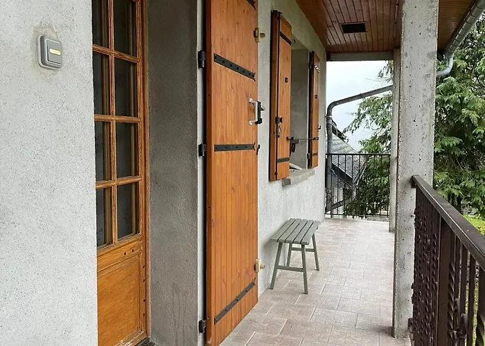 6 Personnes Chez Gaby